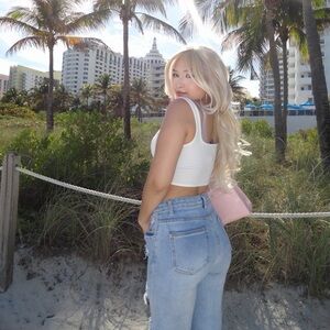 Meet your Posher, Haylee